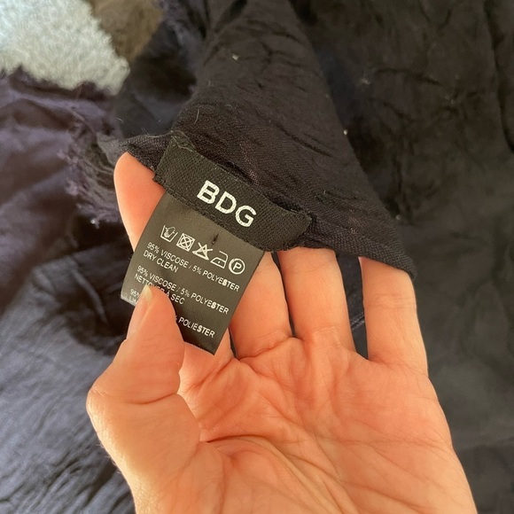 BDG navy and gray blanket scarf - Picture 6 of 9